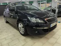 Usado Peugeot 308 SW Style 130 CV (95 kW) 2016 Azul Familiar