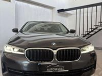 Usado BMW 530e Comfort Edition 292 CV (214 kW) 2021 Negro Familiar