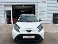 Usado Toyota Aygo X Play 72 CV (52 kW) 2023 Blanco SUV