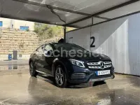Usado Mercedes GLA200 136 CV (100 kW) 2019 Negro SUV