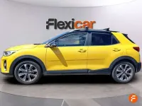 Usado Kia Stonic 120 CV (88 kW) 2018 Amarillo SUV