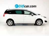 Usado Peugeot 5008 Allure 121 CV (88 kW) 2016 Blanco Monovolumen