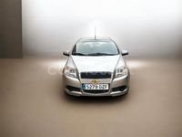 Usado Chevrolet Aveo LS 101 CV (74 kW) 2010 Gris / plata Berlina