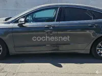 Usado Ford Mondeo Trend 150 CV (110 kW) 2016 Gris / plata Familiar