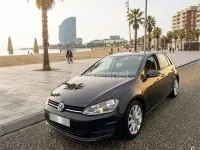 Usado VW Golf VII 110 CV (80 kW) 2014 Negro Berlina