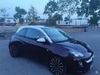 Usado Opel Adam Glam 87 CV (63 kW) 2017 Violeta / lila Utilitario