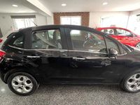 Usado Citroën C3 82 CV (60 kW) 2015 Negro Berlina