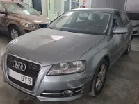 Usado Audi A3 Sportback Attraction 105 CV (77 kW) 2010 Verde Utilitario