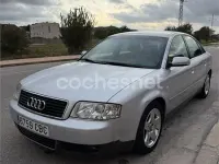 Usado Audi A6 165 CV (121 kW) 2002 Gris / plata Berlina