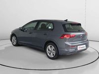 Usado VW Golf VIII Life 111 CV (81 kW) 2024 Gris Utilitario
