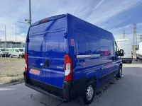 Usado Peugeot Boxer S 140 CV (102 kW) 2021 Azul Van