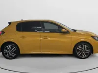 Usado Peugeot 208 Allure 100 CV (73 kW) 2020 Utilitario