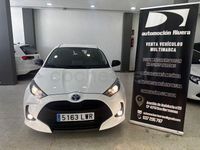 Usado Toyota Yaris Hybrid Business Edition 116 CV (85 kW) 2022 Blanco Berlina