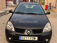 Usado Renault Clio II Authentique 75 CV (55 kW) 2006 Negro Berlina