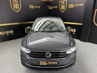 Usado VW Tiguan Life 150 CV (110 kW) 2021 Gris / plata SUV