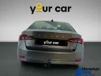 Usado Skoda Octavia Selection 150 CV (110 kW) 2023 Gris Utilitario