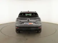 Usado Renault Austral Techno Esprit Alpine 200 CV (147 kW) 2023 Gris SUV