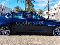 Usado Jaguar XE Prestige 180 CV (132 kW) 2015 Azul Berlina