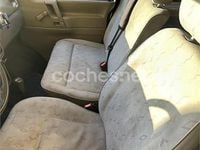 Begagnad VW Transporter 68 HK (50 kW) 2002 Grå Van