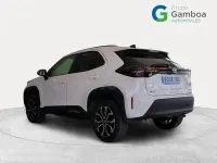 Usado Toyota Yaris Cross Active 130 CV (95 kW) 2025 Blanco SUV