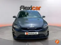 Usado Kia Ceed 136 CV (100 kW) 2023 Gris Utilitario