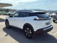 Usado Peugeot 2008 Allure 131 CV (96 kW) 2021 Blanco SUV