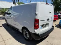 Usado Opel Vivaro 120 CV (88 kW) 2025 Blanco Monovolumen