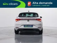 Usado Seat Leon Style 131 CV (96 kW) 2020 Blanco Utilitario