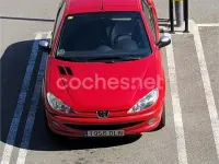 Usado Peugeot 206 CC 110 CV (80 kW) 2005 Rojo Descapotable