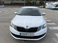 Usado Skoda Octavia 130 CV (95 kW) 2020 Blanco Familiar