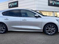 Usado Ford Focus ST-Line 125 CV (91 kW) 2023 Gris