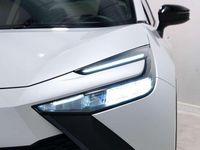 Usado Toyota C-HR Advance 184 CV (135 kW) 2024 Blanco SUV
