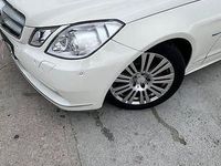 Usado Mercedes E220 170 CV (125 kW) 2011 Blanco Coupe