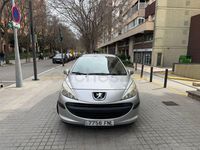 Usado Peugeot 207 90 CV (66 kW) 2007 Gris / plata Berlina