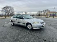 Usado Honda Civic S 90 CV (66 kW) 1999 Gris / plata Berlina