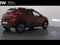 Usado Dacia Sandero Comfort 91 CV (66 kW) 2022 Rojo Berlina