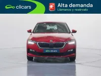 Usado Skoda Scala 95 CV (69 kW) 2022 Rojo Utilitario