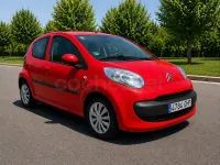 Usado Citroën C1 68 CV (50 kW) 2008 Rojo Utilitario
