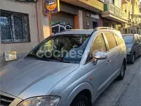 Usado SsangYong Rodius Limited 165 CV (121 kW) 2007 Gris / plata Monovolumen