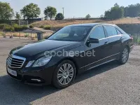Usado Mercedes E250 Elegance 204 CV (150 kW) 2009 Negro Berlina