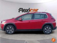 Usado Peugeot 2008 Allure 110 CV (80 kW) 2016 Rojo SUV
