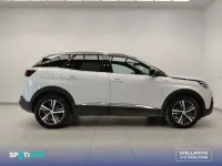 Usado Peugeot 3008 GT-line 131 CV (96 kW) 2020 Blanco SUV