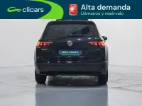 Usado VW Tiguan Edition 125 CV (91 kW) 2017 Negro SUV