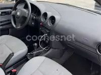Usado Seat Ibiza Stella 75 CV (55 kW) 2003 Blanco Utilitario