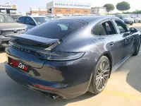 Usado Porsche Panamera 4 E-Hybrid Platinum Edition 462 CV (339 kW) 2022 Gris / plata Utilitario