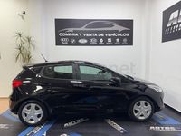 Usado Ford Fiesta Trend 85 CV (62 kW) 2018 Negro Utilitario