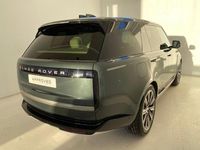 Usado Land Rover Range Rover 300 CV (220 kW) 2025 Verde SUV