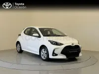 Usado Toyota Yaris 125 CV (91 kW) 2023 Blanco Utilitario