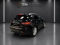 Usado Infiniti QX70 Premium 238 CV (175 kW) 2015 Negro SUV