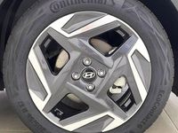 Usado Hyundai Bayon Blackline 100 CV (73 kW) 2025 Gris lumen (techo negro) SUV